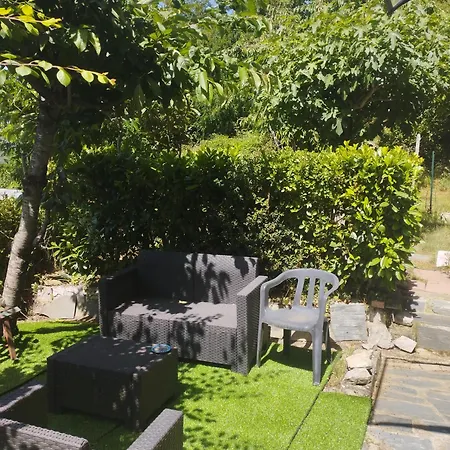 住宿加早餐酒店 Montagna&mare Calabria Rent Ebike E Bed Motorbike 3*